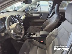 Foto Nummer 8: VOLVO XC 40