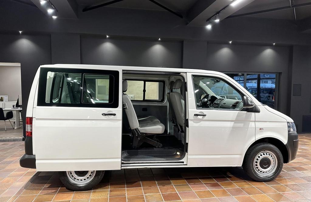 Volkswagen T5 Kombi