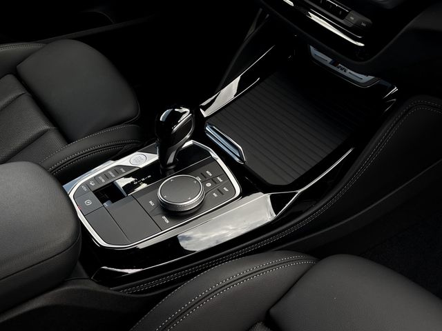 Foto Nummer 10: BMW X4 M40
