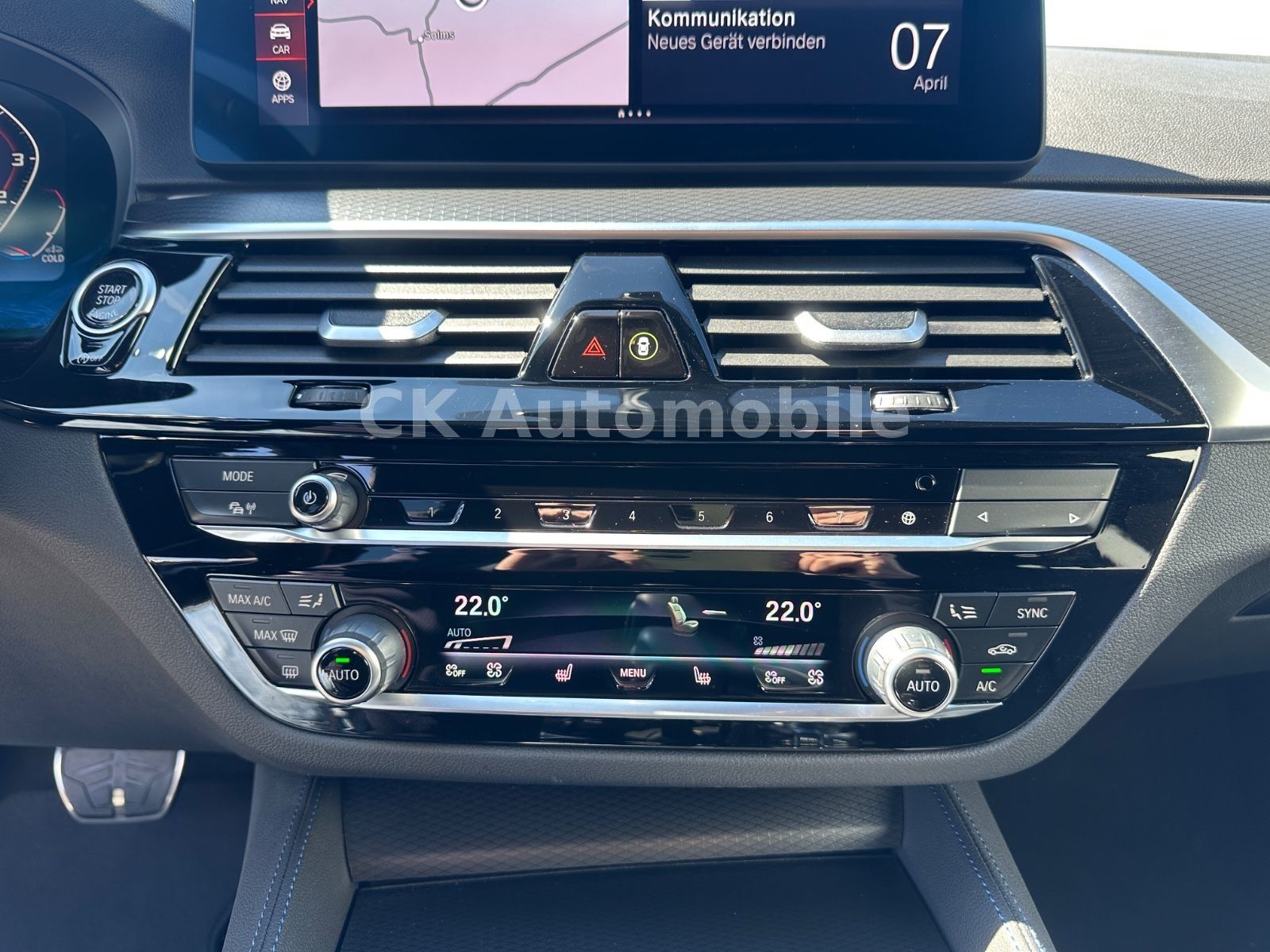 Fahrzeugabbildung BMW M550i xDrive Lim./Shadow-Line/Navi/Leder/LED/Kam