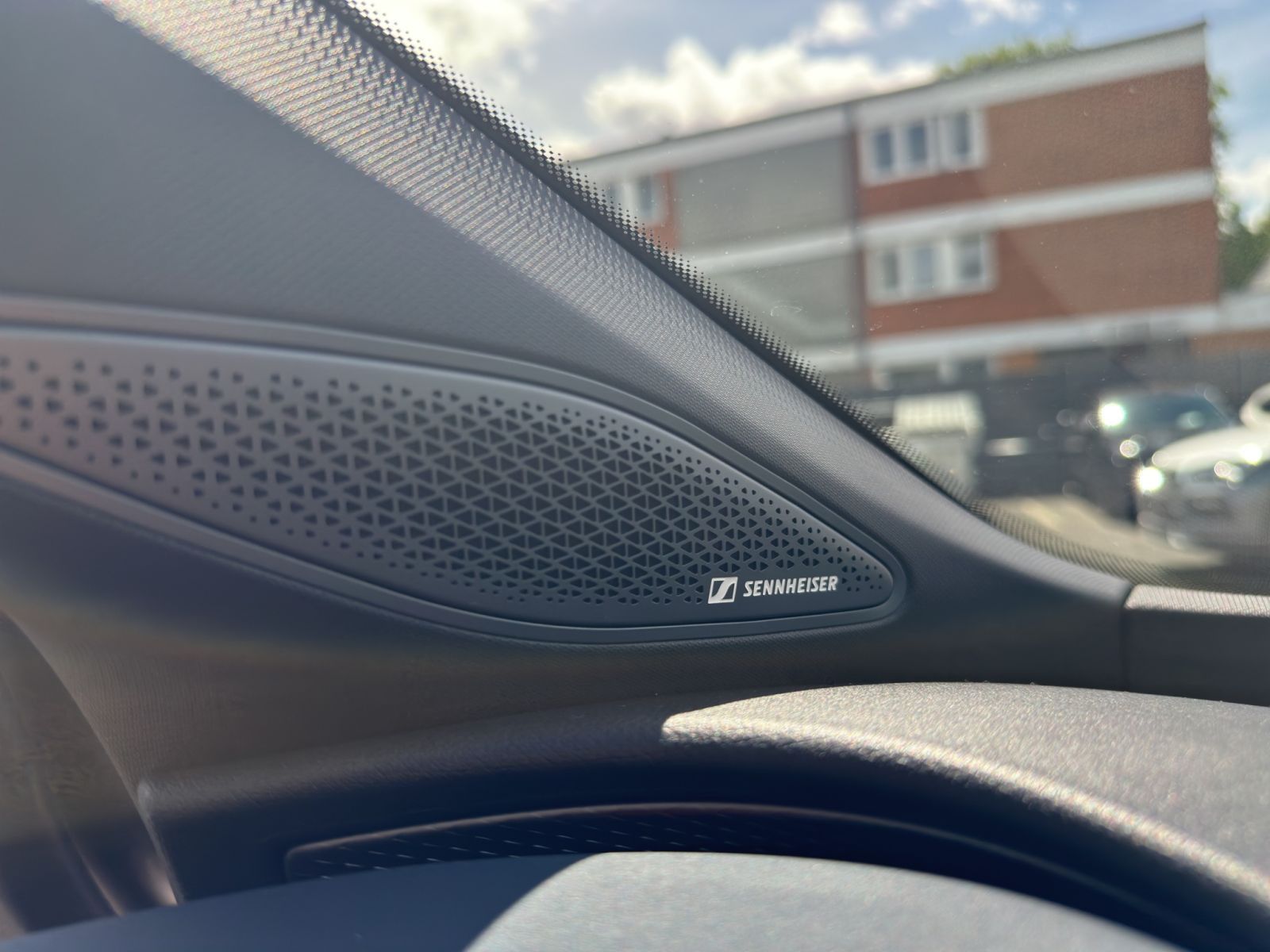 Cupra Tavascan - Bild 14