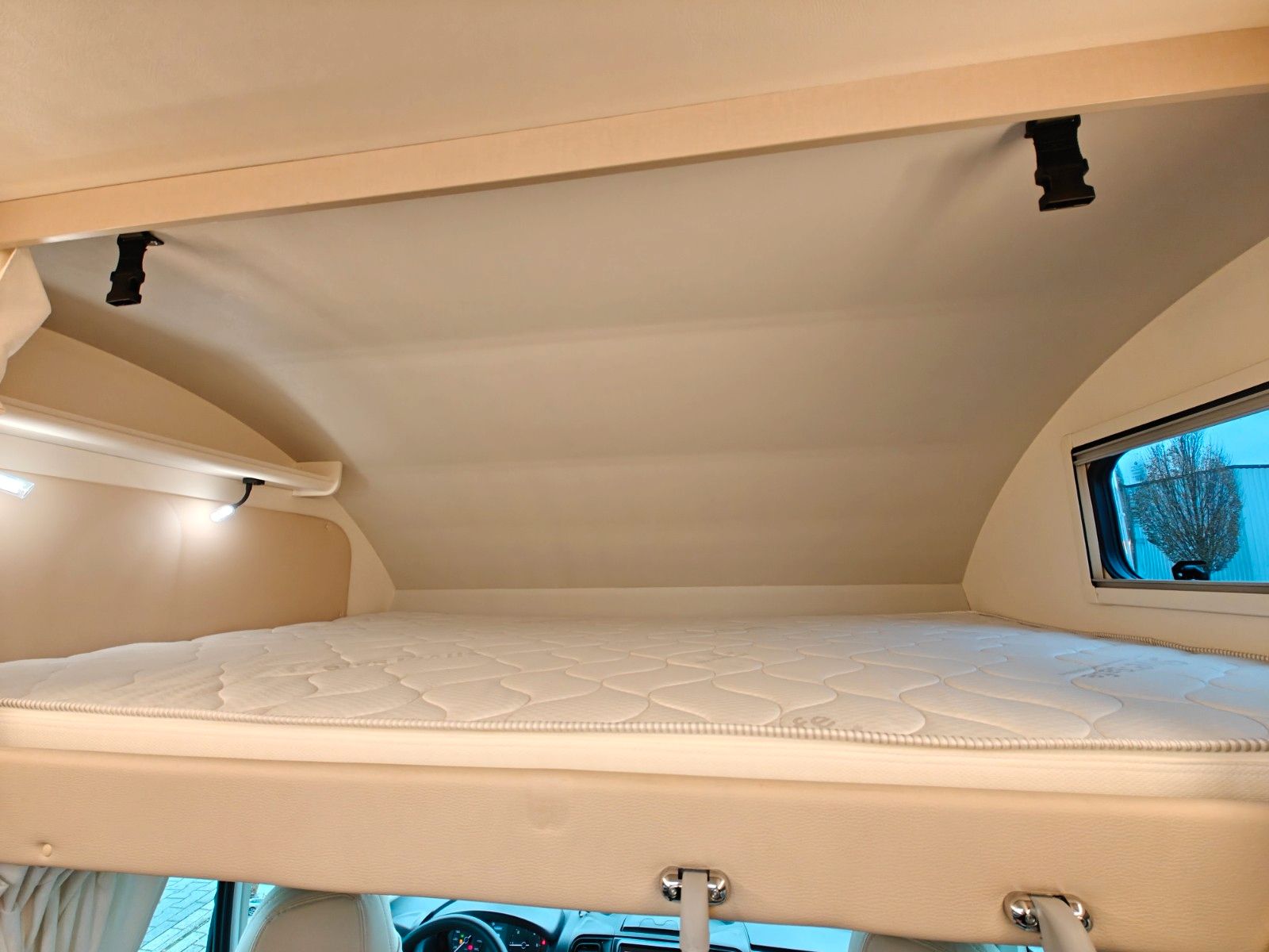 Fahrzeugabbildung XGO Dynamic 39 Lounge - SAT, TV, Markise 4m, Kamera