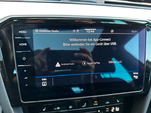 Passat Var R-Line TDi DSG PANO Standh Navi Matri