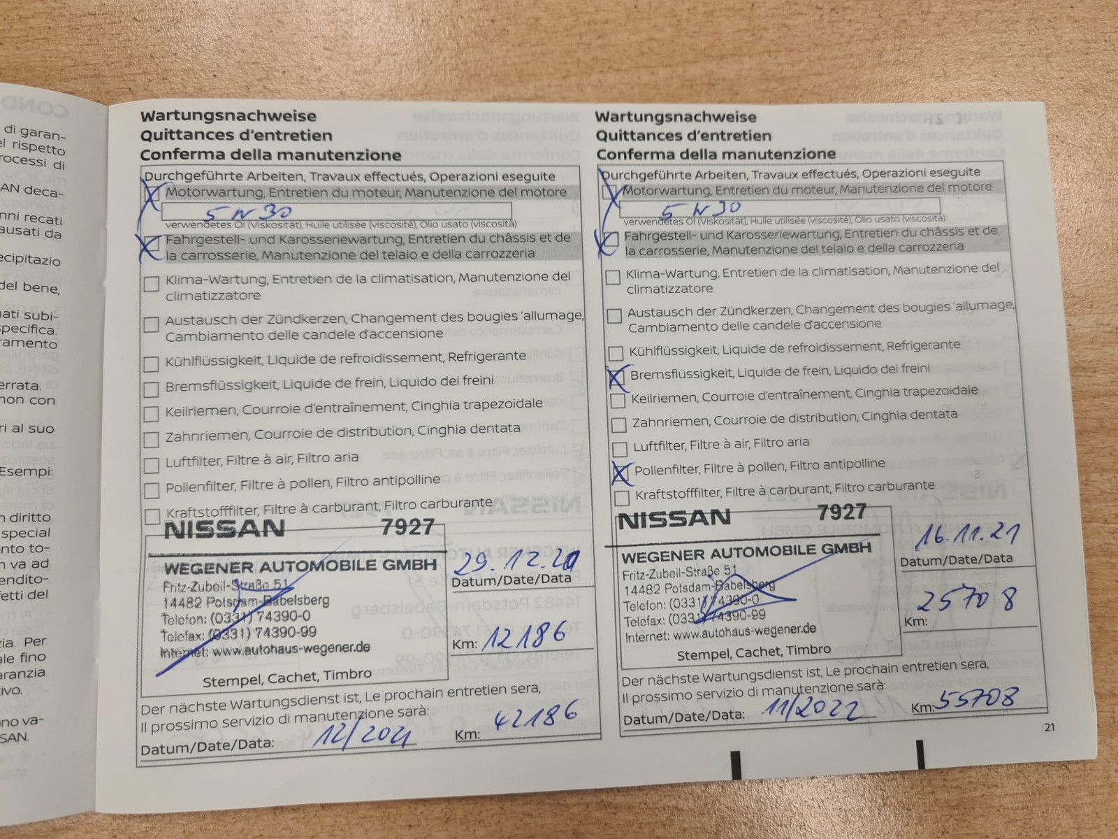 Fahrzeugabbildung Nissan X-Trail Tekna /NUR 40.TKM/SCHECKHEFT/LED/BOSE