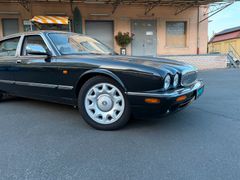 Fahrzeugabbildung Jaguar Daimler 4.0 Super V8 *MwSt. / LWB / Voll*