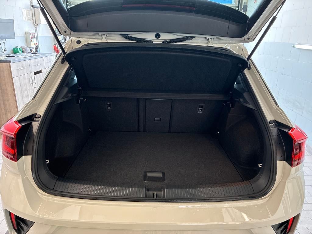 Volkswagen T-Roc 1.0 TSI R-Line Matrix Ganzjahresreifen foto 5