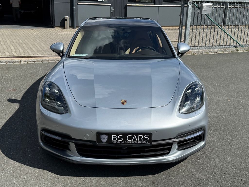 Image of Porsche Panamera