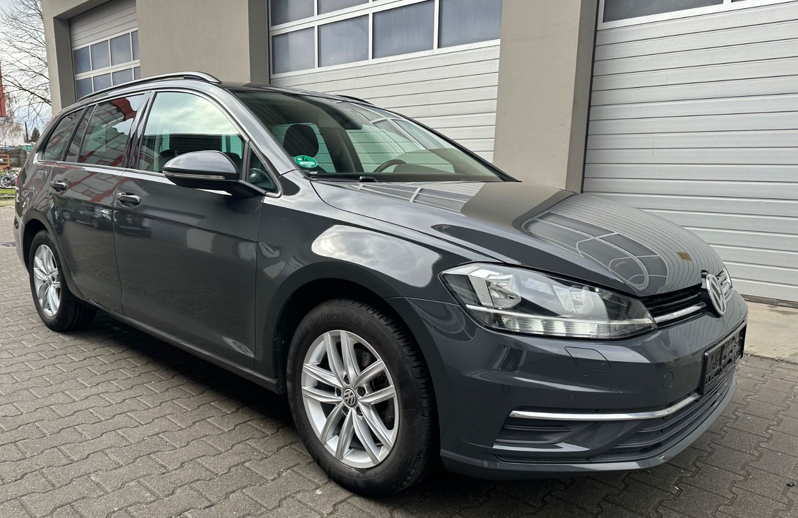 VW Golf
