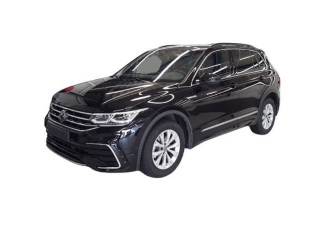 Tiguan 2.0TDI DSG R-Line Standhzg/AHK/HUD/Kamera