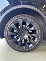 Tesla Model Y Long Range Dual Motor AWD Long Range - Tesla Model Y in Hannover