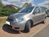 Toyota Yaris 1.3 L - gebrauchte Toyota Yaris aus dem Jahr 2003