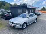 BMW 523i Lim.*Xenon*Leder*Automatik*Alu*SH-Gepflegt* - BMW 523 Gebrauchtwagen in Hamburg