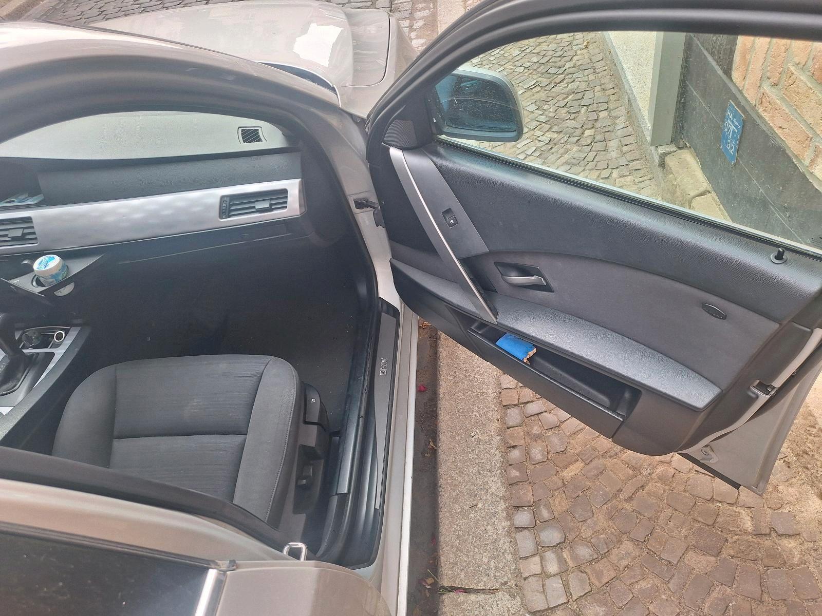 BMW 525 2004 — photo 5