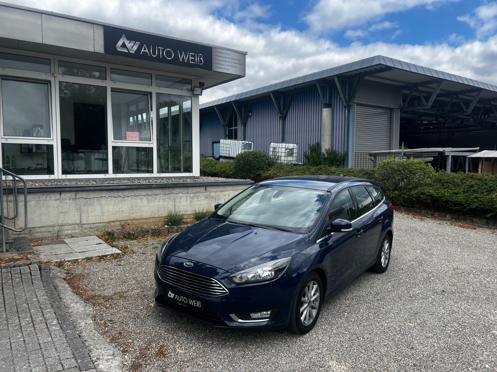 Ford Ford Focus TurnierTitanium/NAVI/EURO-6/HU-SERVICE-