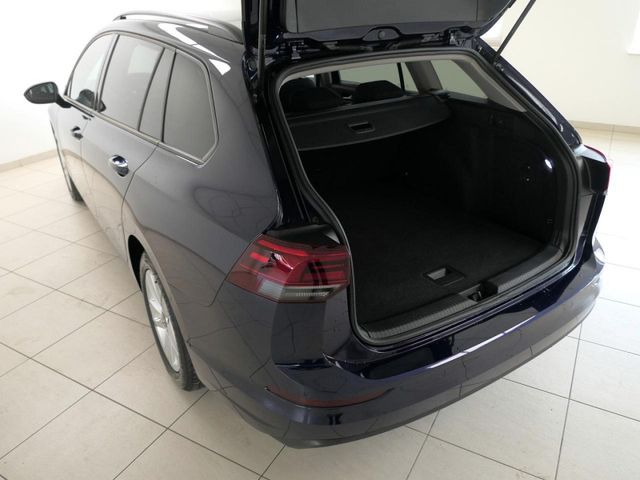 Golf VIII Variant 2.0 TDI DSG Life Bluetooth LED