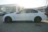 BMW 330e iPerformance LED Navi Head-Up Kamera ACC - BMW 330 mit Hybrid-Antrieb: Automatik