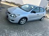 Hyundai i30 1,4 Edition plus - Hyundai i30: Edition Plus