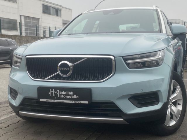 Volvo XC 40 XC40 Momentum AWD