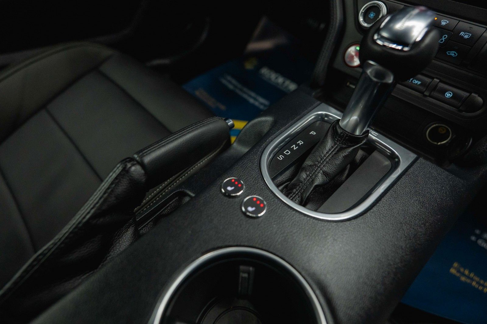 Fahrzeugabbildung Ford Mustang Shelby GT 500 5.0 V8 Performance *LED*