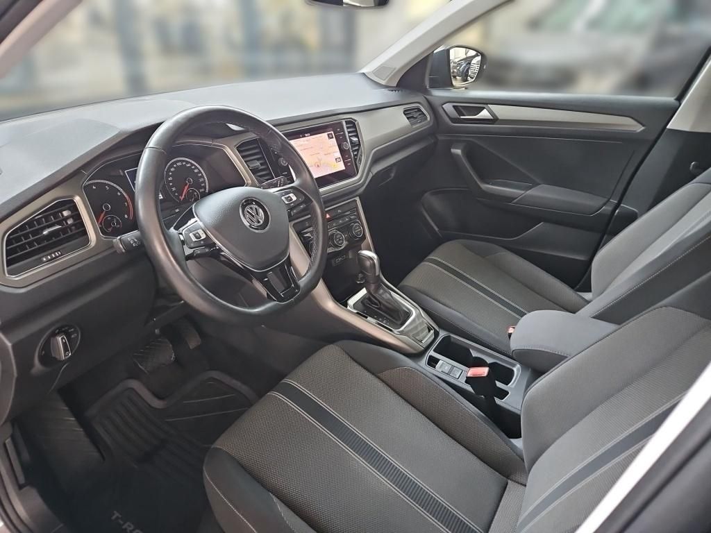 Fahrzeugabbildung Volkswagen T-Roc 1.5 TSI ACT Style ACC LED Navi Winterpaket