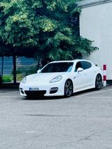 Porsche Panamera Turbo chrono packet 500 p... - Porsche Panamera in Mannheim