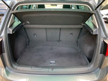 Volkswagen Golf Sportsvan - 12