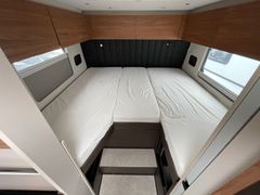 Bürstner Signature SFT 7.0 Solar Markise Küchen Paket Pr.