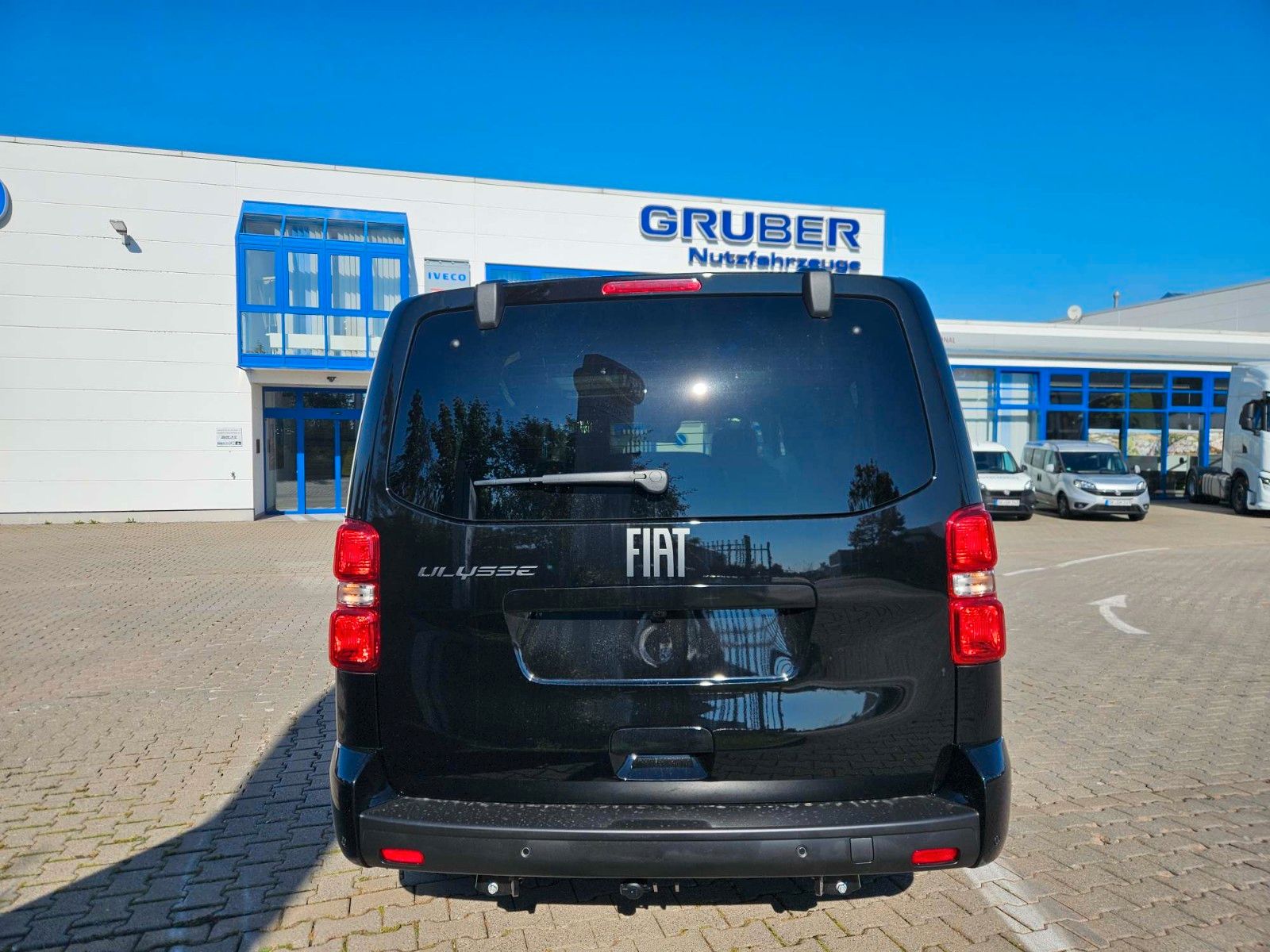 Fahrzeugabbildung Fiat Ulysse 180 BlueHDi L3 Top
