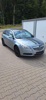 Opel Insignia Sports Tourer 2.0 CDTI Selection 96... - Opel Insignia Selection mit Diesel-Antrieb