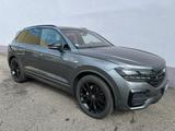 Volkswagen Touareg R-Line 4Motion*Black-Style*IQ*1.Hand* - Volkswagen Touareg: Black