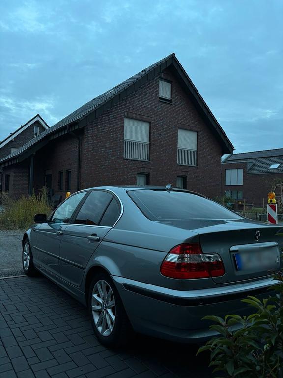BMW 318