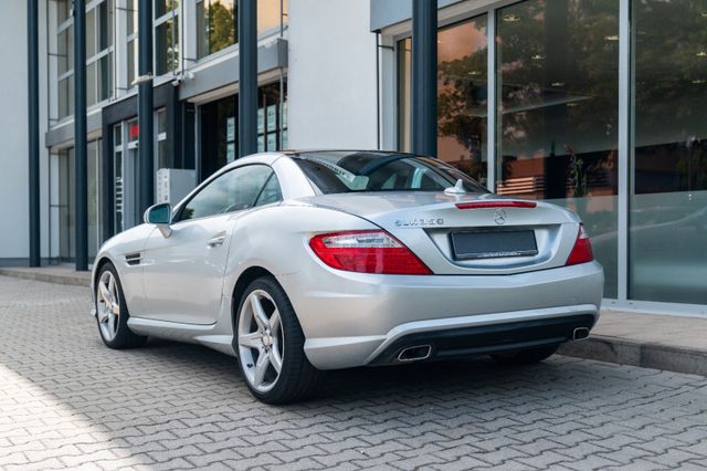 Mercedes-Benz SLK 350 BlueEfficiency/ AIRSCARF/ H&K/ PANO