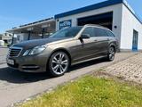 Mercedes-Benz Mercedes S212/W212 E220 CDI T-Modell - Mercedes-Benz E 220: Cdi T Modell