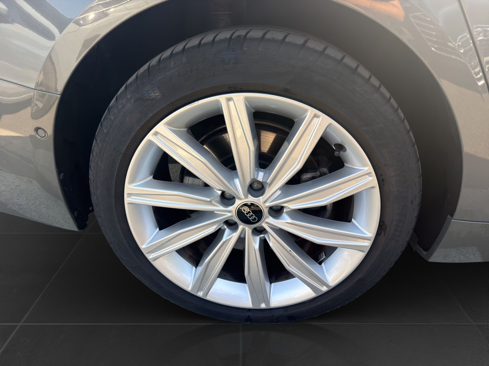 Audi A6 Avant 45 TFSI Q DESIGN HD-MATRIX LM19 ALCANTA foto 7