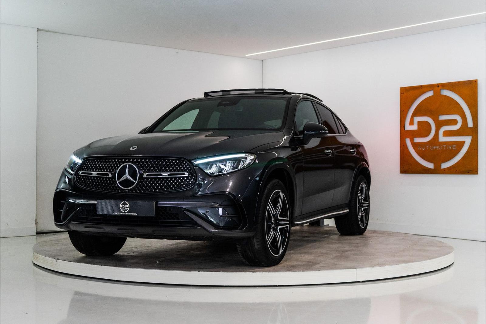 Mercedes-Benz GLC 300 Coupé 300e 4MATIC AMG 320PK | Pano | Bur