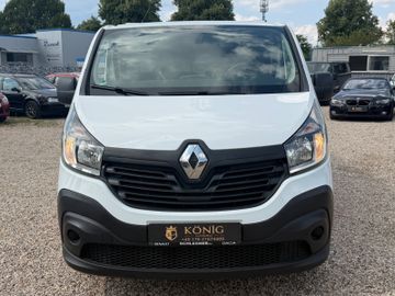 Renault Trafic - 2