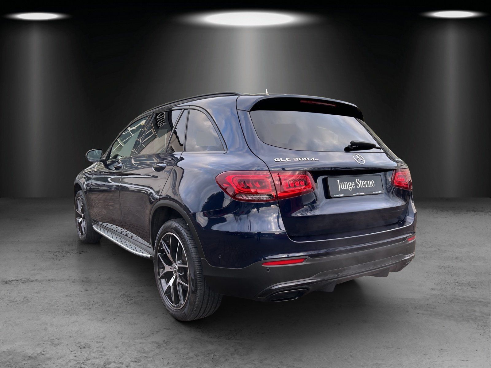 Fahrzeugabbildung Mercedes-Benz GLC 300 de AMG digiTacho AHK el.Heckkl LED Busin