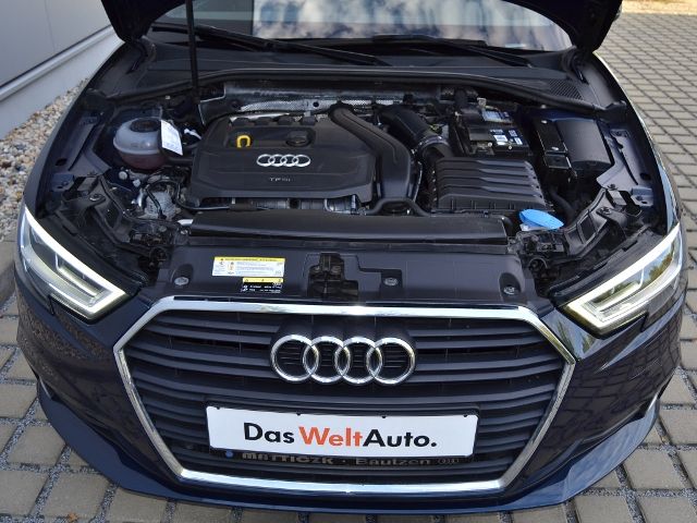 A3 Sportback Sport 1.5 TFSI 150 PS LED/NAVI+RFK/