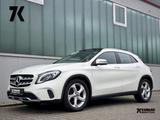 Mercedes-Benz GLA 200 URBAN *PANORAMA|NAVI|LED* - mit Benzin-Antrieb: Weiß, Schiebedach, Geländewagen