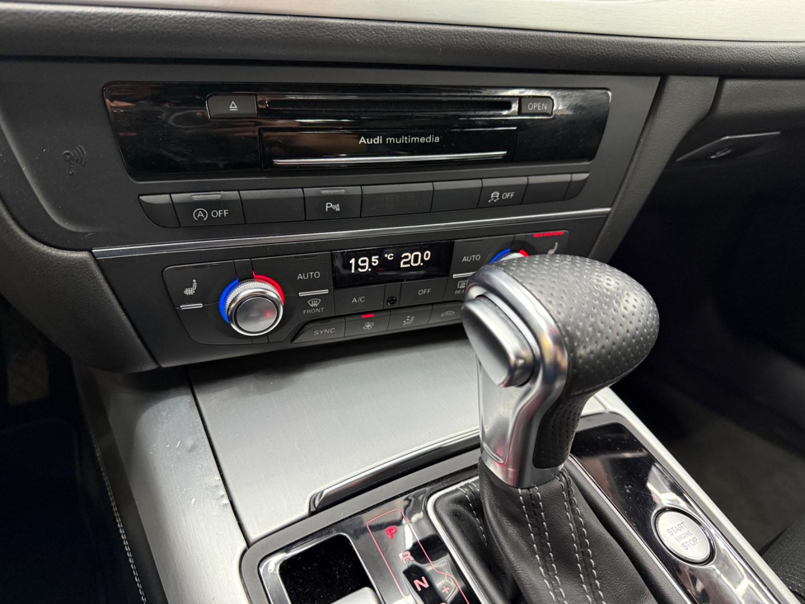 Audi A6 Avant . 3.0 TDI quattro 3X S Line