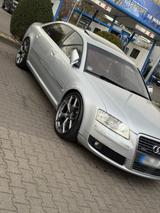Audi A8L 4.2 V8 Luxus, Leistung und Fahrko... - Audi A8 aus 2005: 4.2