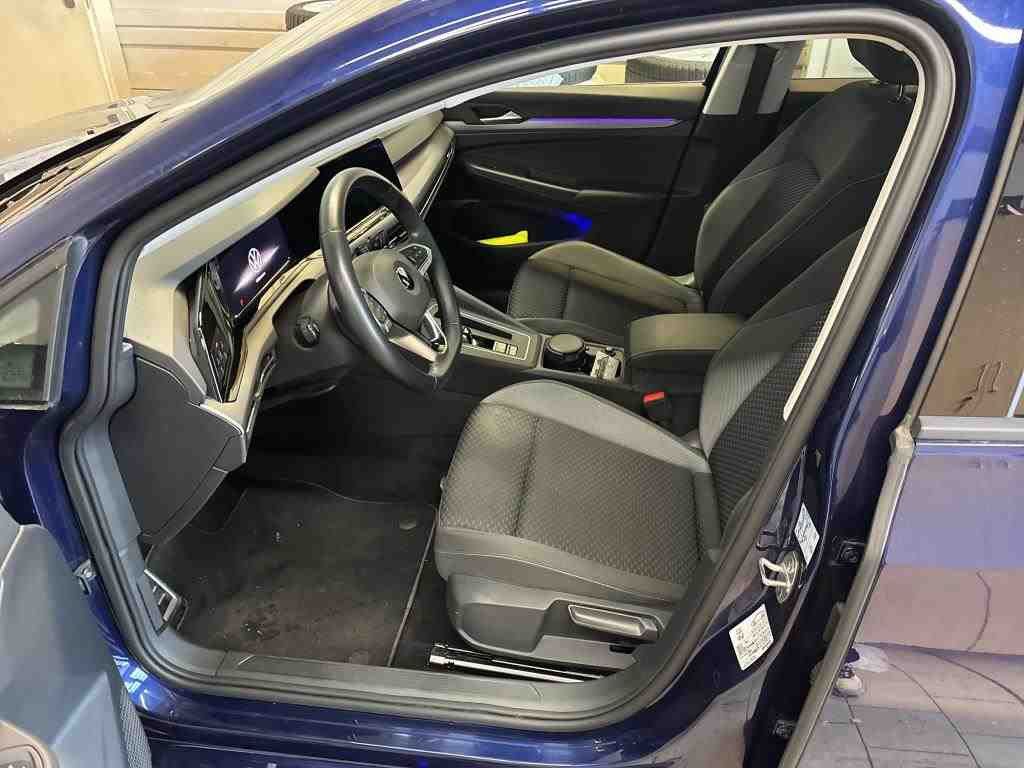 Volkswagen Golf - Bild 8