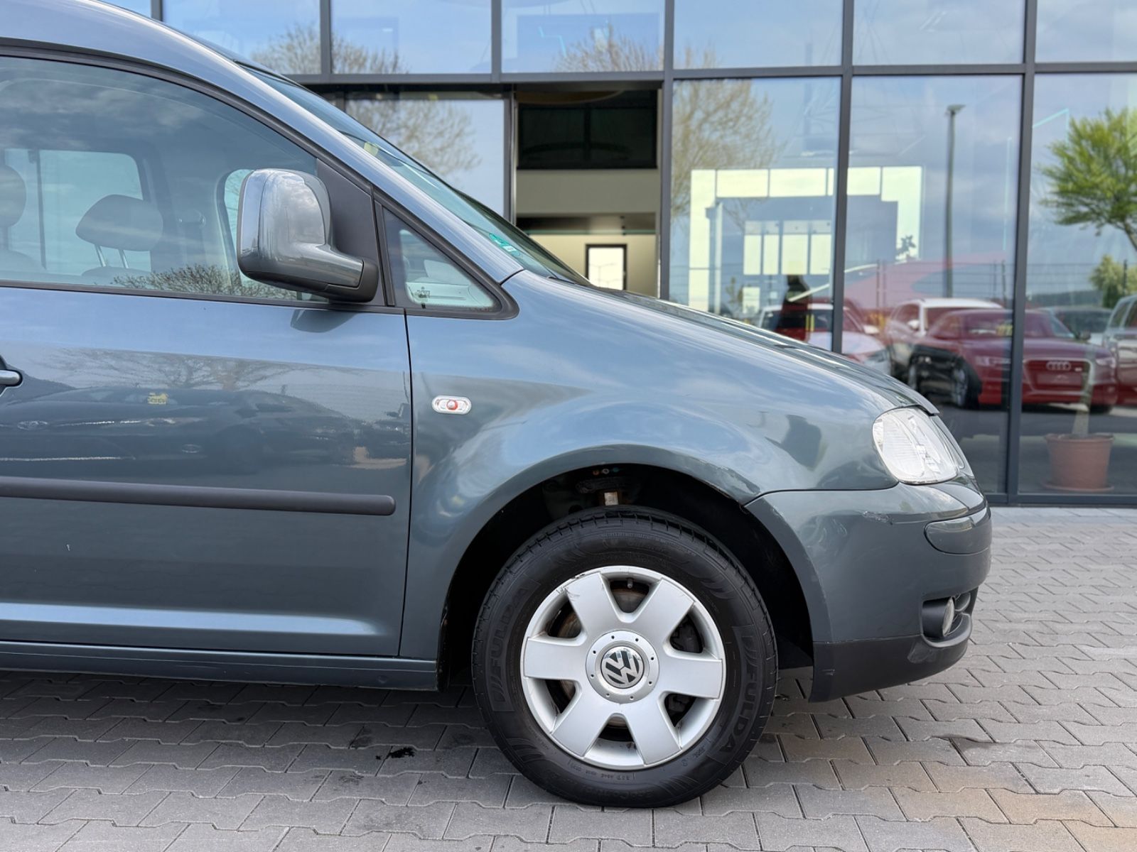 Caddy 1.6 Life Klimaaut. Anhängerk 5Sitz Tüv NEU