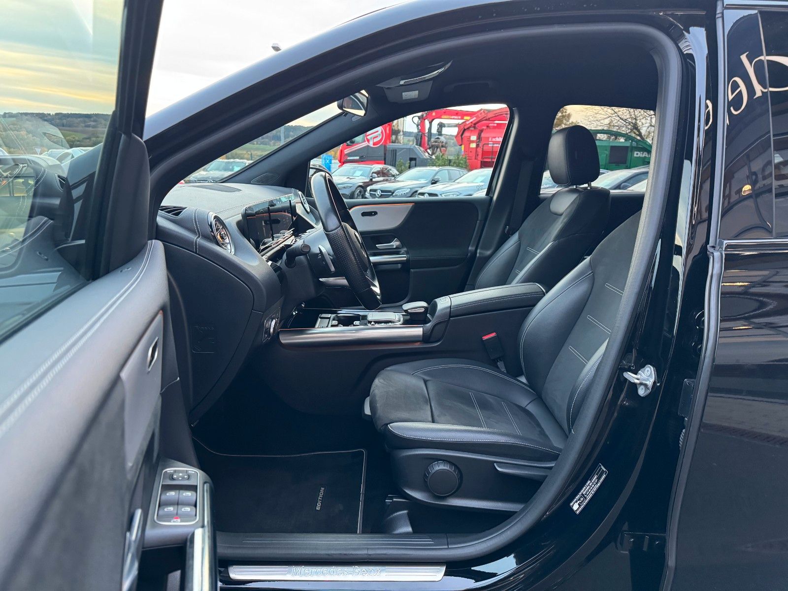 Fahrzeugabbildung Mercedes-Benz B 250e Edition2020+AMG+Ambiente+Night+LED