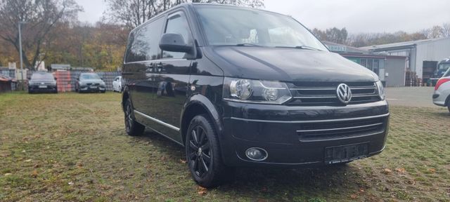 Volkswagen T5 Multivan Highline-Automatik-Bett+AHK-7xSitzer