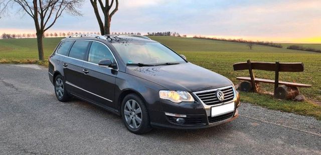 Volkswagen VW Passat Variant B6 3C 2.0 TDI / HIGHLINE...