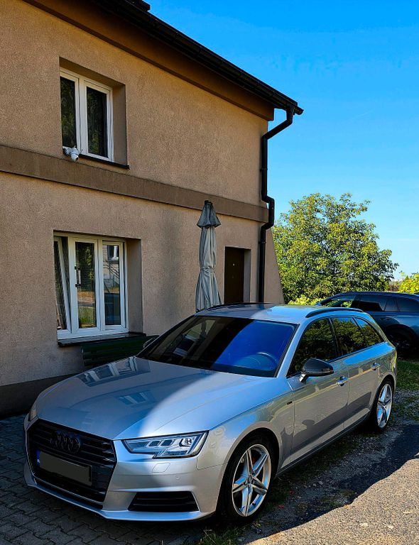 Image of Audi A4