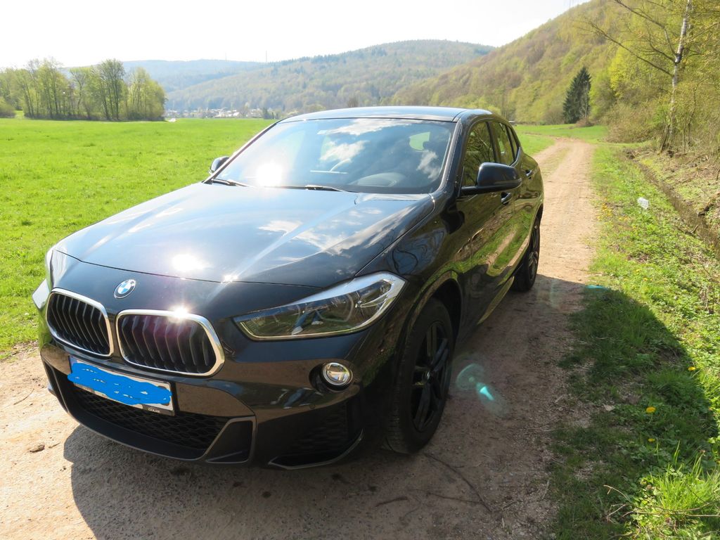 Image of BMW X2