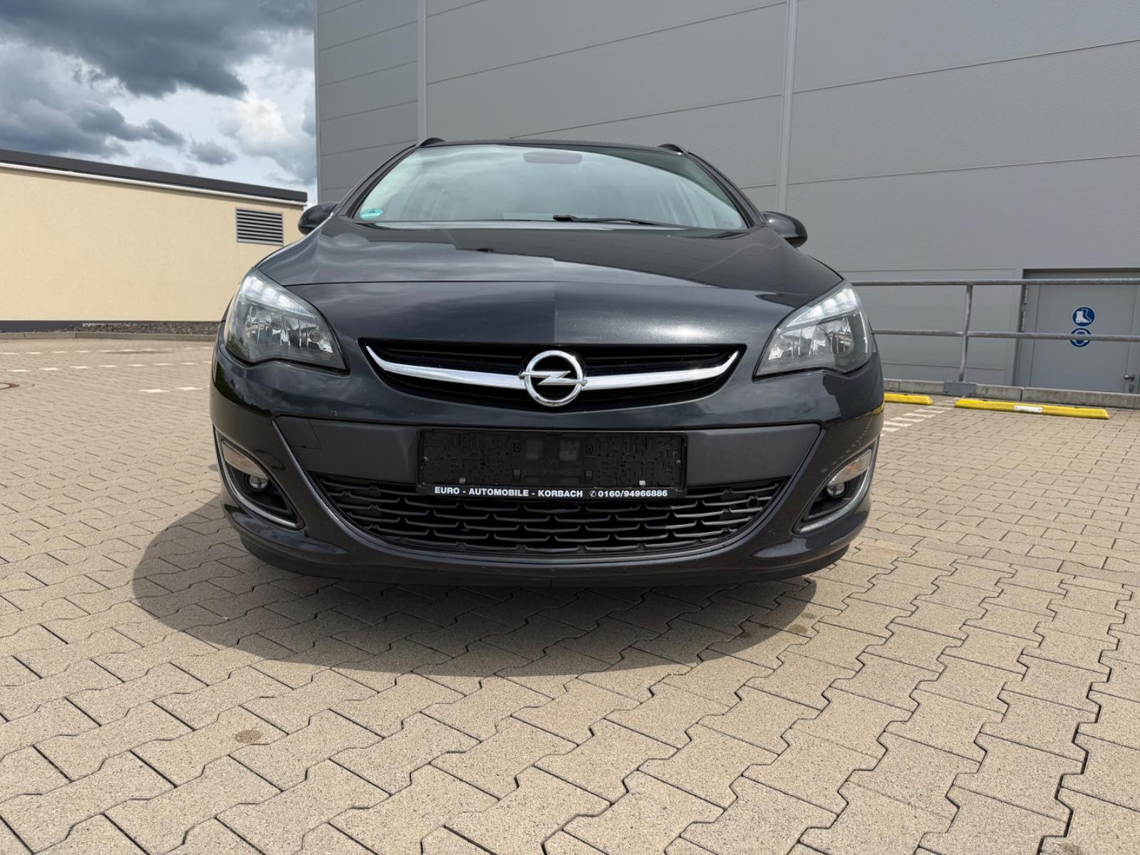 Opel Astra J Sports Tourer Active