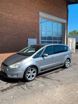 Ford S Max - Ford S-Max in Kassel